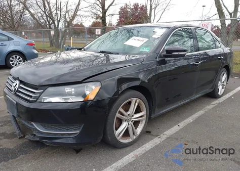 2014 Volkswagen Passat 1.8T Se from USA, damaged, VIN 1VWBT7A38EC099882